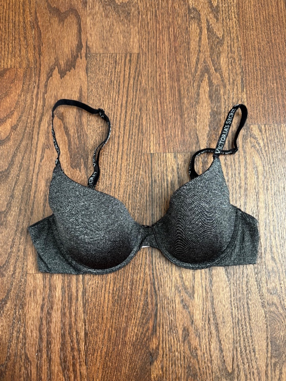 Victoria’s Secret T-Shirt Lightly Lined Demi Bra 34B Black Logo Straps